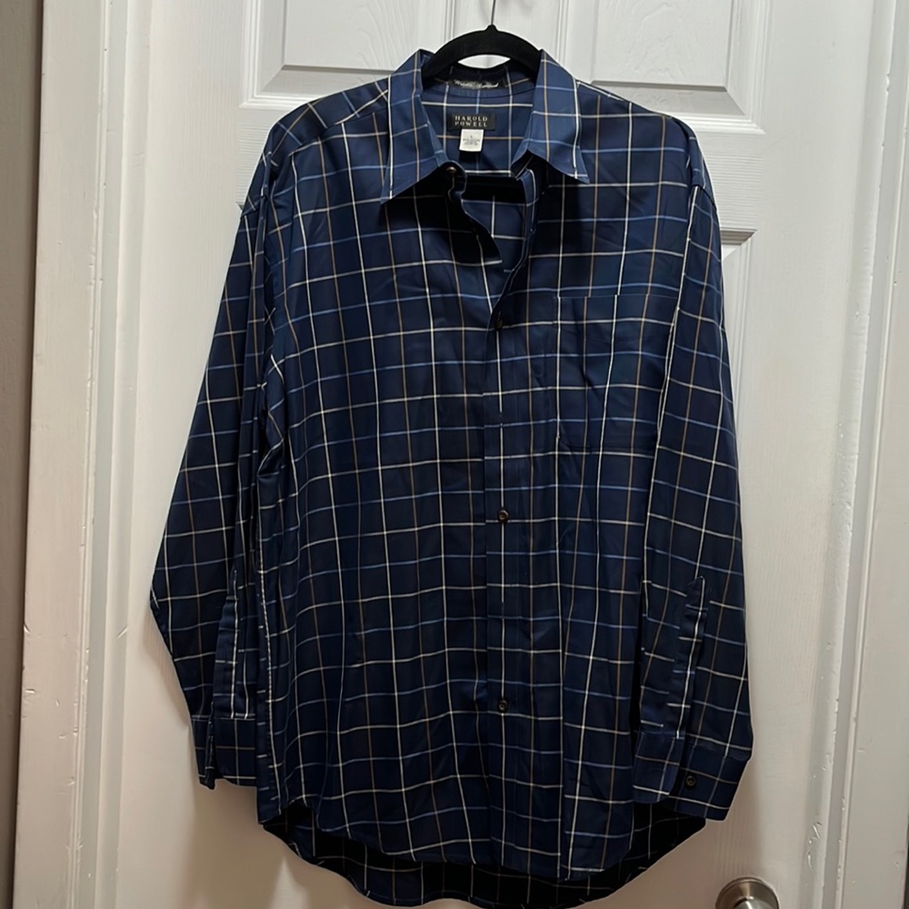 Harold Powell Wrinkle Resistant Button Down